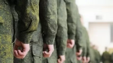 Сколько казахстанцев призовут на военные сборы в 2025 году 