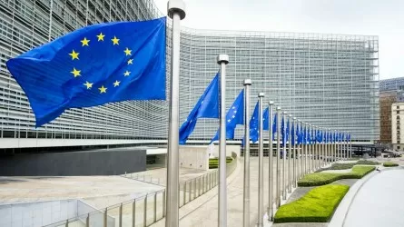 Еврокомиссия представит дорожную карту по отказу от российского газа