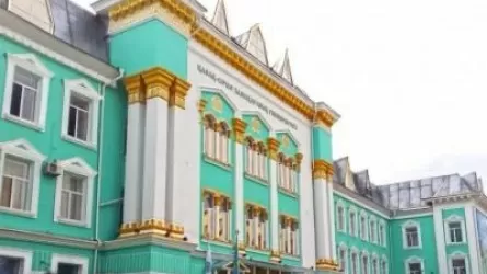 «Оқу ақыларын толық төлеуі керек»: Ақтөбеде студенттердің мәселесі жартылай шешілді