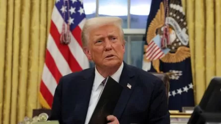 Трамп АҚШ-тың тарифтерден күніне қанша табыс тапқанын айтты