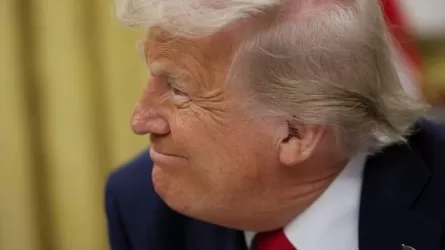Трамп в борьбе за третий срок хочет побороться с Обамой 