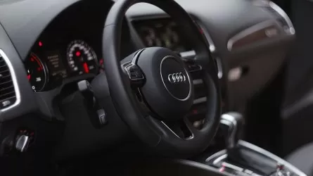 Водителя автомобиля с подложными номерами задержали в области Абай  
