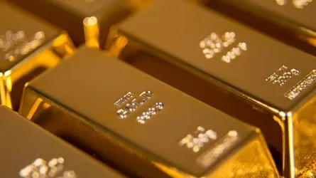 Золото впервые в истории превысило отметку в 3300 долларов 