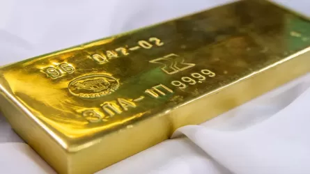 Золото дорожает на бирже