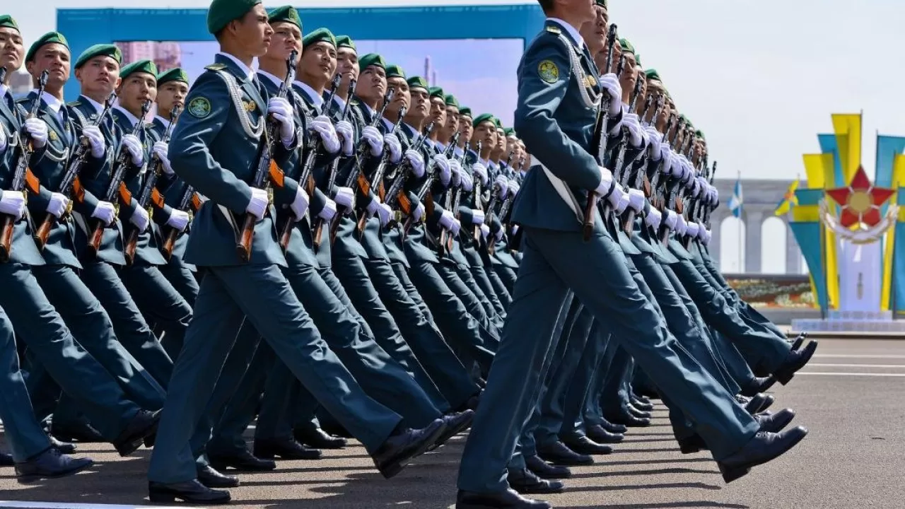 Где и как в Астане можно будет посмотреть военный парад  