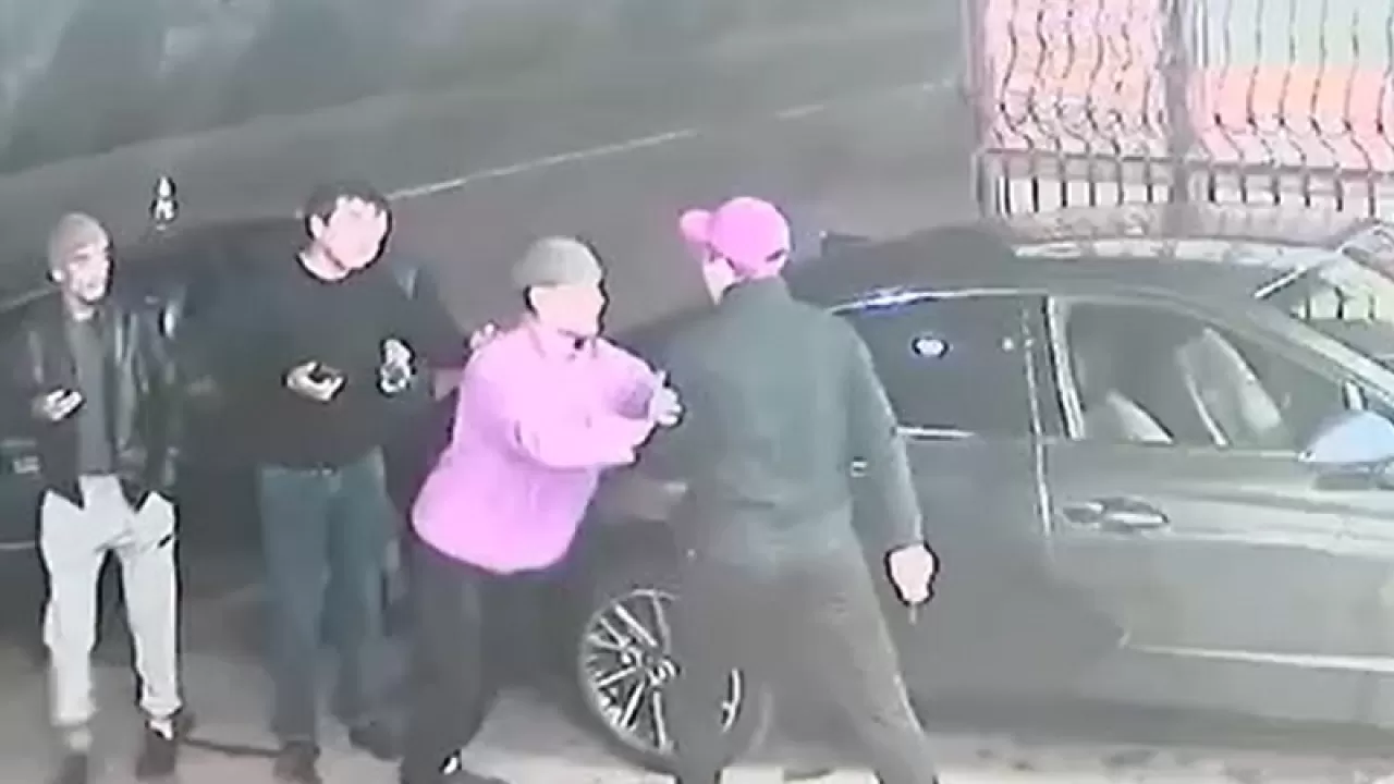 Дархан Әскентай төбелесті Қаржаубай бастады деп отыр
