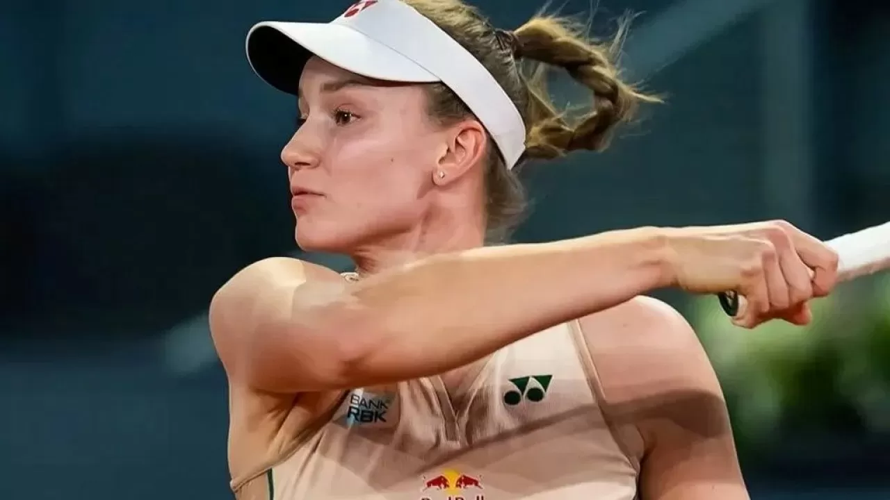 Елена Рыбакина биылғы алғашқы жүлдесін алды