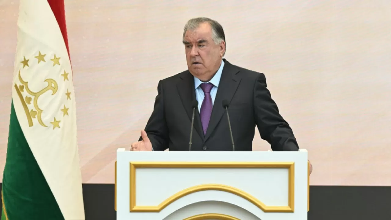 Тәжікстанда лүпіл мен репост үшін берілетін жаза жойылмақ