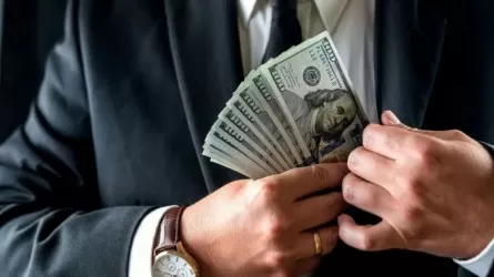5 млрд теңгені қалай тапқанын дәлелдей алмаған қазақстандық байлығын мемлекетке өткізді