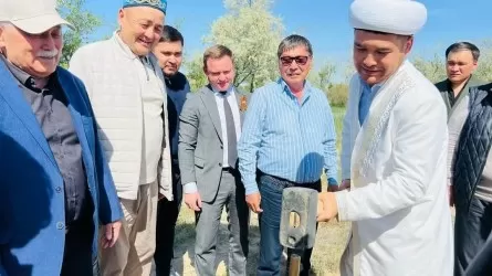 Байқоңырда тұңғыш мешіттің қазығы қағылды