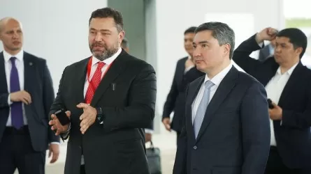 Олжас Бектенов Алматыда Kaspi.kz инфрақұрылымы мысалында цифрлық сауданың дамуымен танысты