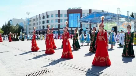 Ақмолалықтар Бірлік күнін кең көлемде атап өтті