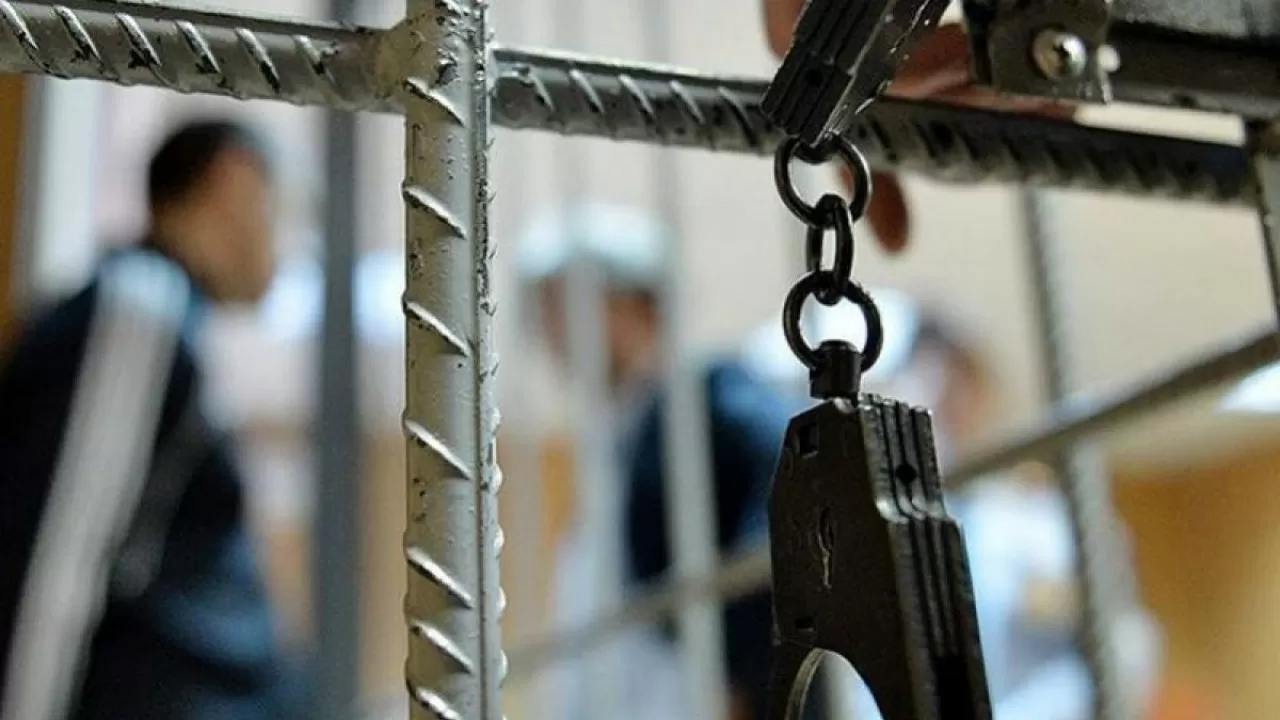Астанада бопсалау және алаяқтықпен айналысқан қылмыстық топтардың әрекеті тоқтатылды 