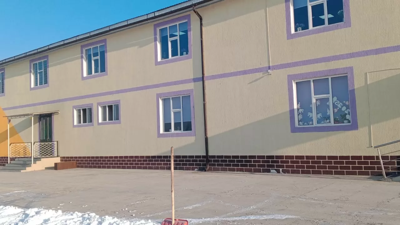 Қордайдағы кәсіпкер салған 300 орындық мектеп кәдеге жарамай тұр