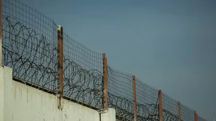 Заречный кентінде тергеу изоляторындағы күдікті өзін өртеді