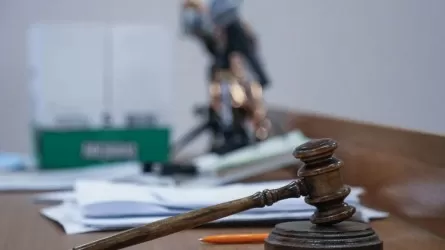 Американский производитель кроссовок подал в суд на казахстанского бизнесмена  