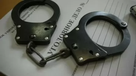 Карагандинца, избившего врачей, отправили в СИЗО 