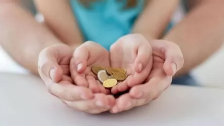 Организатор игорного бизнеса в Жетысу задолжал своим детям алименты на миллионы