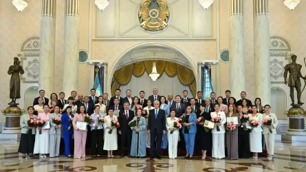 Президент: Мен журналистеріміздің әр мәліметті ұлт мүддесі тұрғысынан саралай аларына сенемін