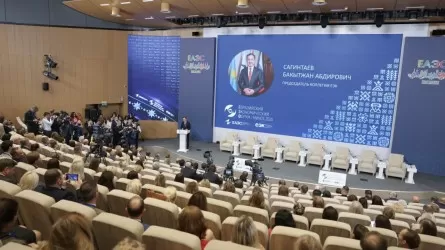 Сотрудничество ЕАЭС расширится за счет ОАЭ и Монголии 