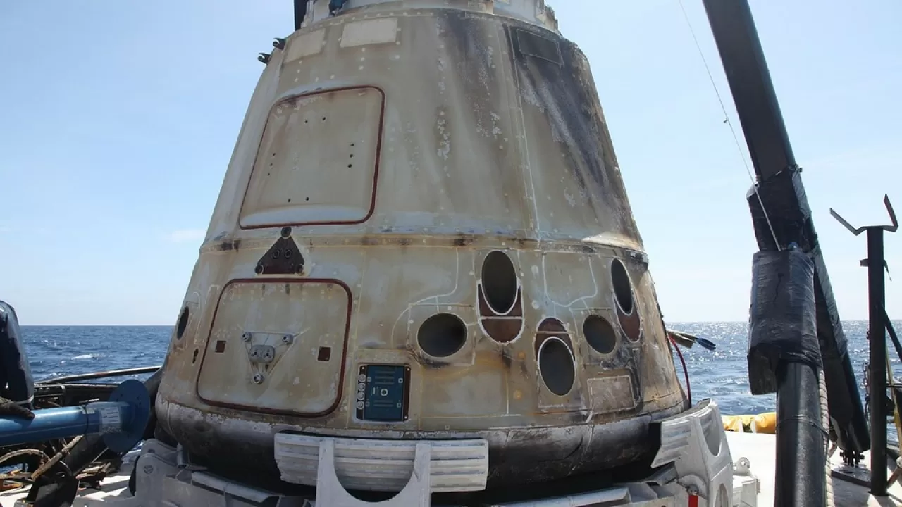 Корабль Crew Dragon успешно приводнился у берегов Калифорнии 