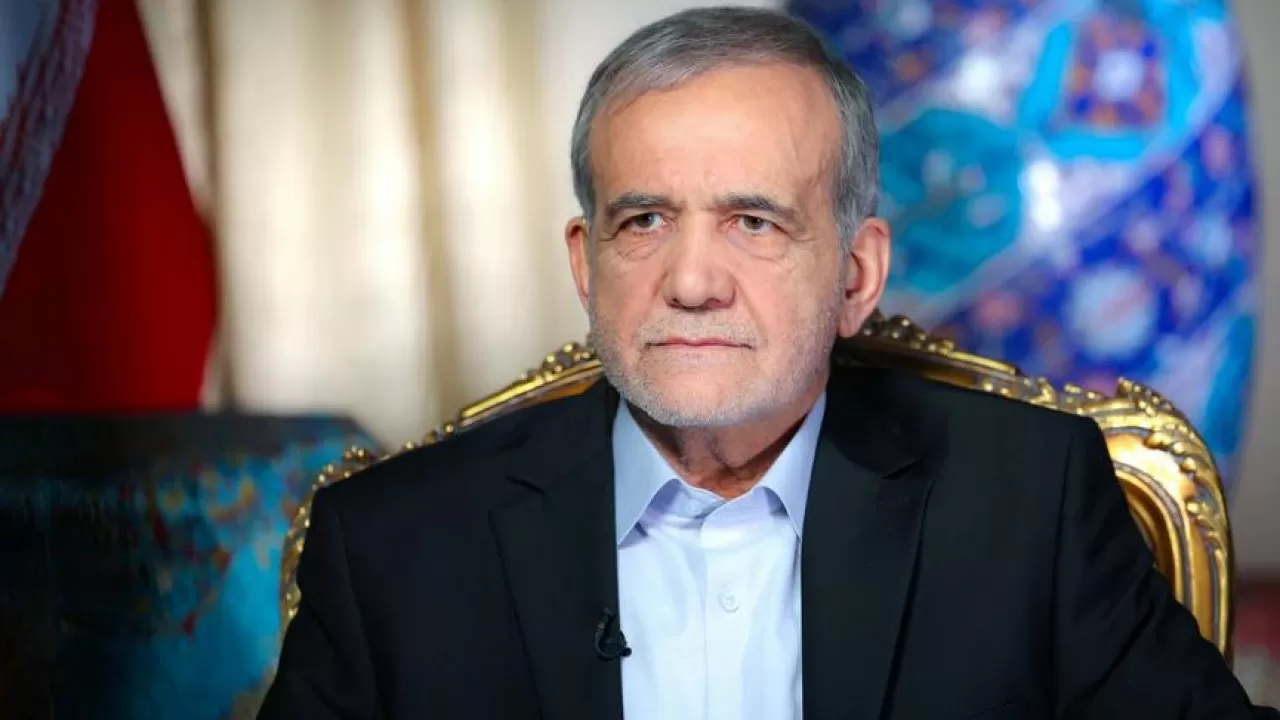 Иран президенті әрең аман қалды
