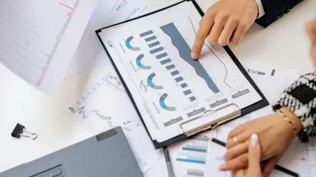 Аналитики улучшают прогнозы относительно роста экономики Казахстана