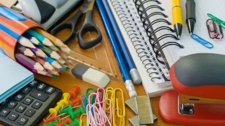 Жаңа оқу жылы қарсаңында жарты миллион оқушыға көмек көрсетіледі