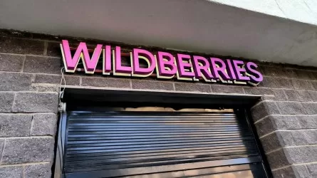 Wildberries арқылы адамдарды алдаған азамат Дубайда ұсталып, елге жеткізілді
