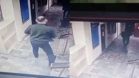 Абай облысында қол астындағы полиция қызметкерлеріне айырсадақпен атқан