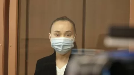 «Дәлел арқылы өзімді қорғаймын»: Перизат Қайрат сотта кінәсін мойындамайтынын айтты