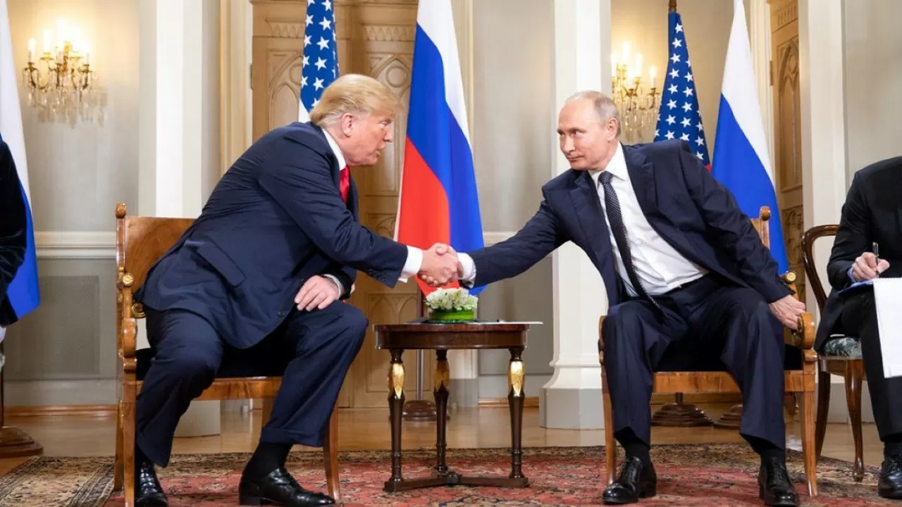 Трамп не намерен обсуждать деление территорий Украины с Путиным 