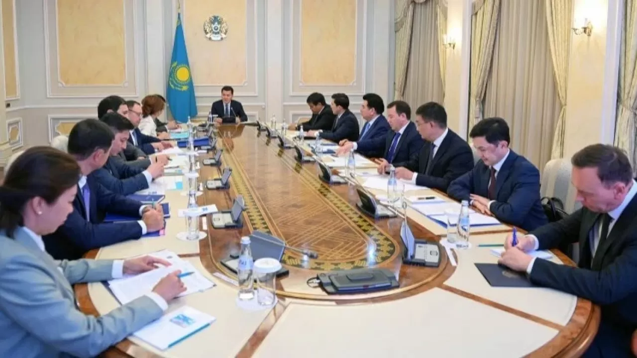 Мемлекеттік кеңесші конфессияаралық келісімді нығайту мәселесіне арналған жиын өткізді