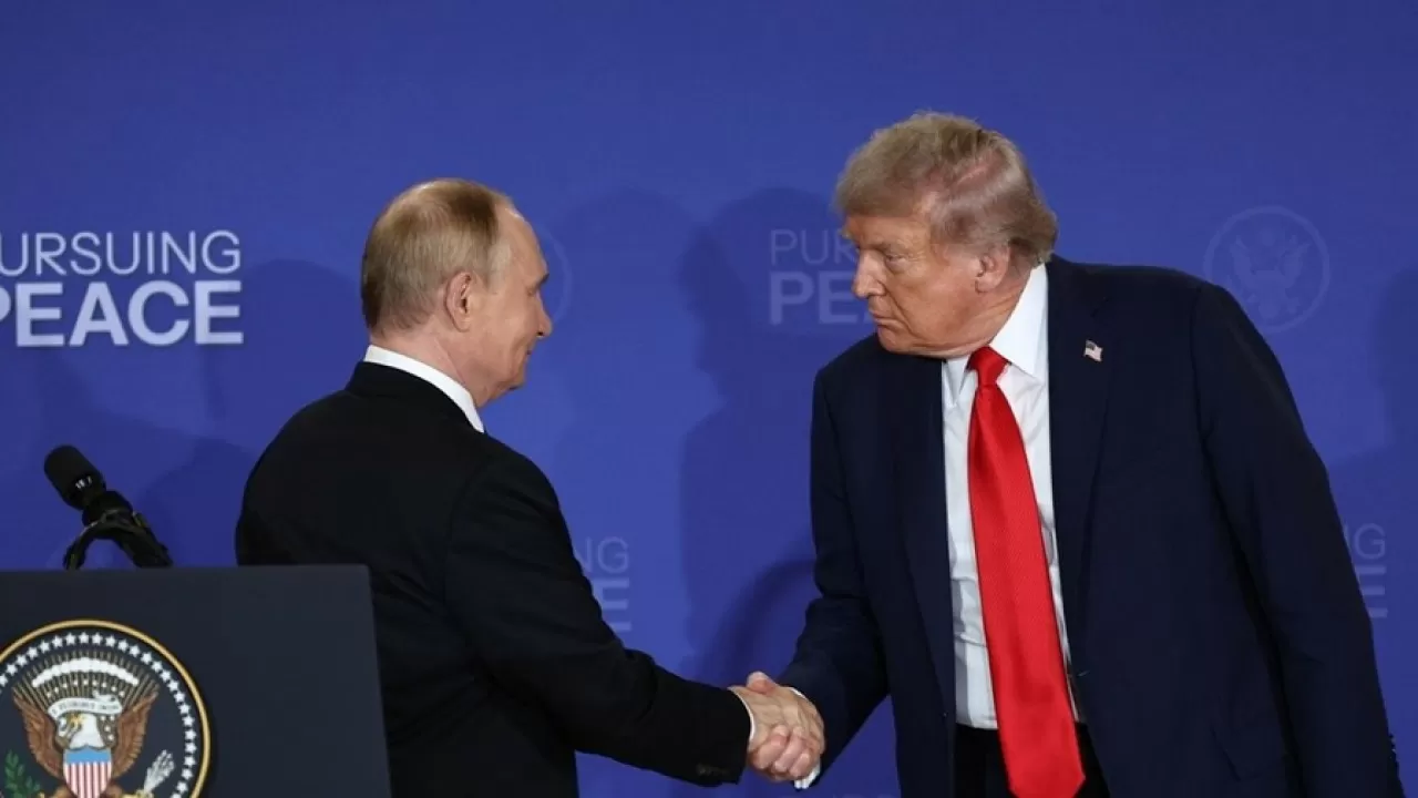Без Украины, без соглашений: что стояло за саммитом Трампа и Путина 