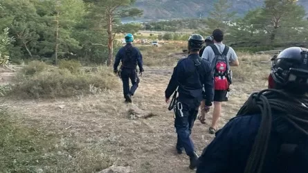 Спасатели выручили туристов в Ущелье ведьм в Павлодарской области  