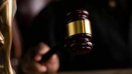 Шокирующее убийство двух женщин обострило расовую напряженность в ЮАР