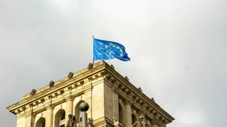 В Евросоюзе задумались о вторичных санкциях против партнеров России
