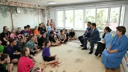 Чиновники лишились постов из-за скандала с детдомом "Баганашыл"