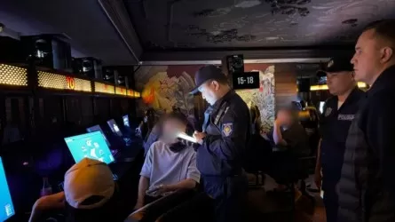 Астанада кальян тұтынғандар 17 млн теңгеден астам айыппұл төледі