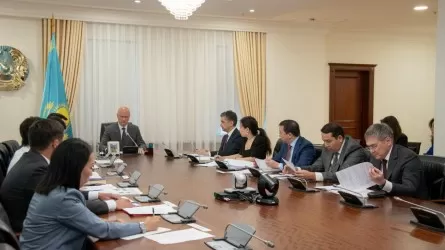 Қазақстанның ірі кәсіпорындарына ЖИ технологияларын енгізу мәселесі талқыланды