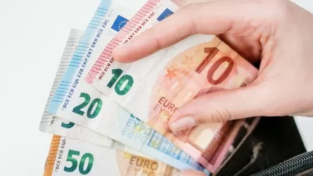 Реальные доходы жителей еврозоны снизились впервые за долгое время