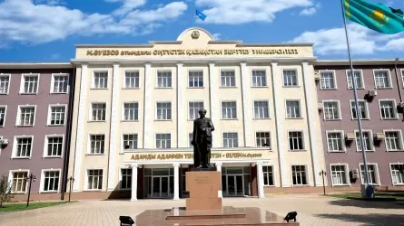 Шымкенттегі М.Әуезов атындағы университеттің бұрынғы басшыларына үкім шықты