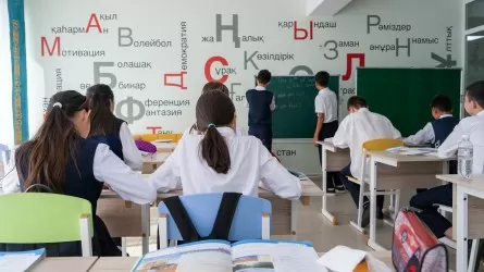 Родителей казахстанских школьников предупредили об опасности 