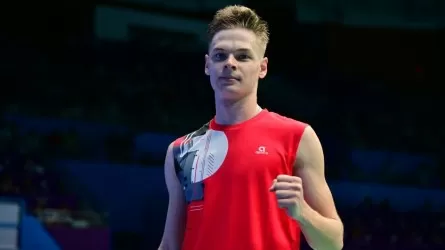 Казахстанец уступил в финале, но завоевал медаль 