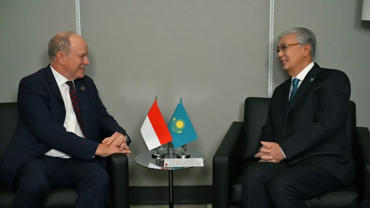  Токаев пригласил князя Монако посетить Казахстан с официальным визитом