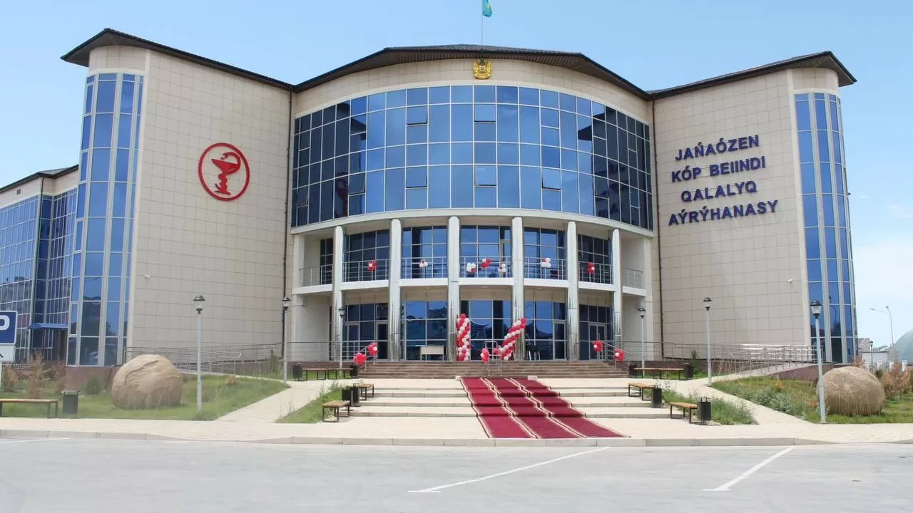 Маңғыстау облысында жол апатынан зардап шеккен екі әйел Астанаға жеткізіледі