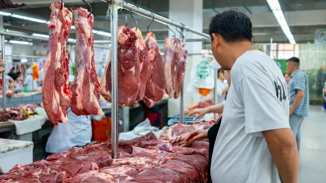 В Казахстане продукты бьют рекорды цен: в лидерах мясо и не только  