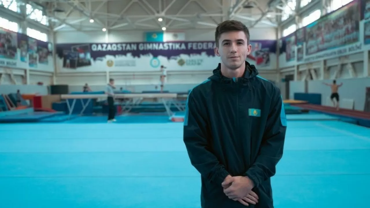 Казахстанский гимнаст Дмитрий Патанин завоевал "золото" Кубка вызова