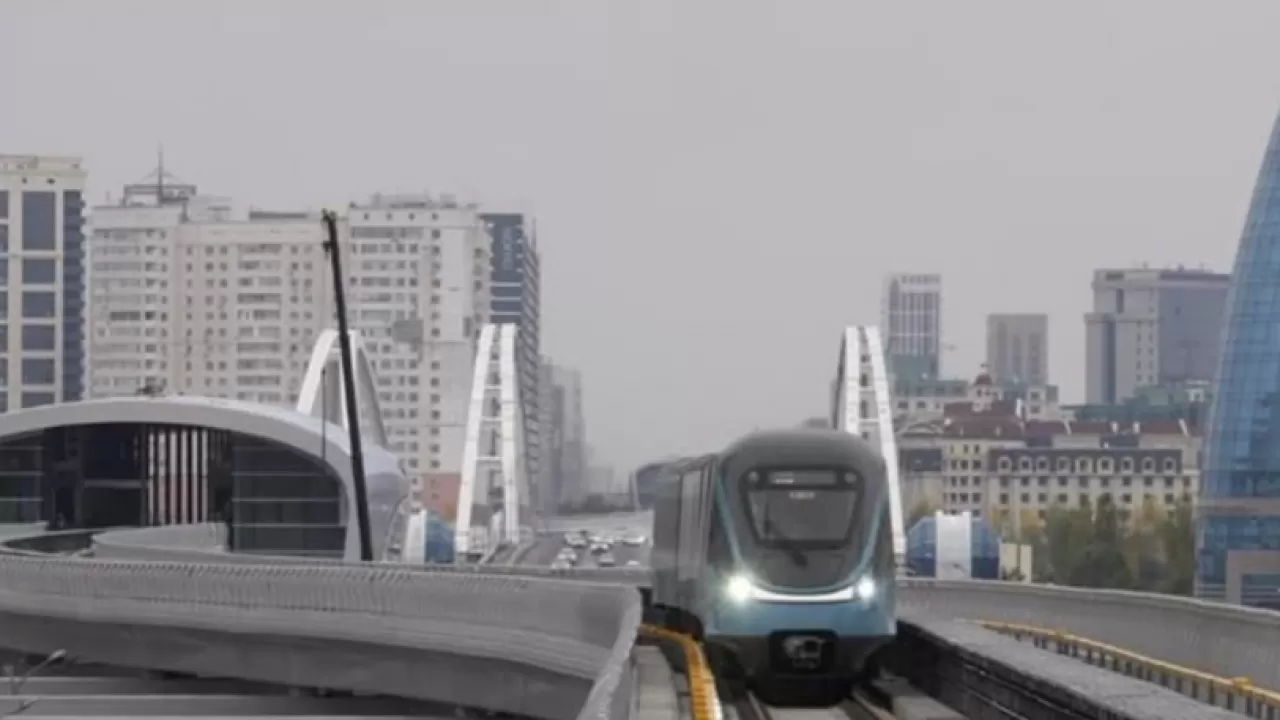 Наконец-то: первый поезд LRT запустили в Астане