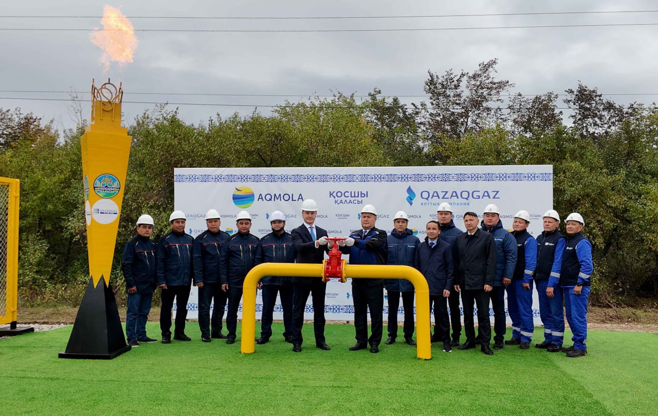 Мемлекет басшысы Қосшы қаласын табиғи газға қосу рәсіміне қатысты 